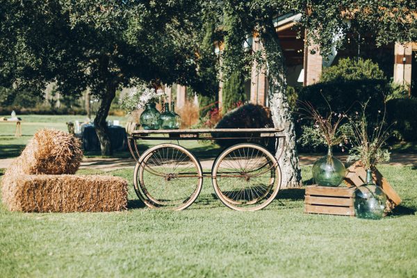 DAVANT LA CASA_Portes Obertes Can Riera-0022